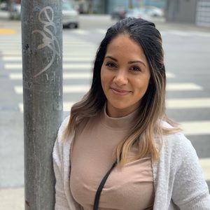 Meet your Posher, Julitza